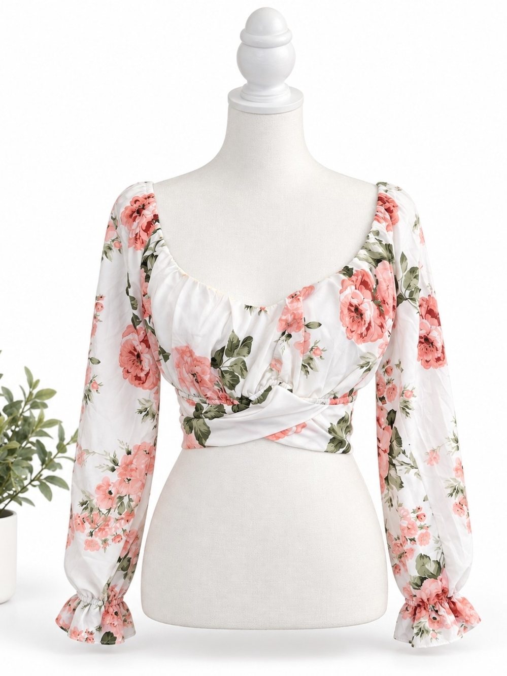 Floral Tie-Back Crop Top in White & Pink